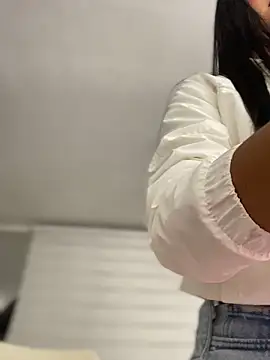 Daniela Pink online show from April 15, 11:16 am