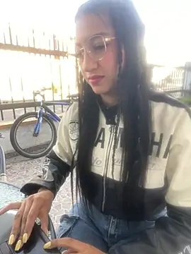 Snapshot of Daniela_Pink chatting on May 15, 11:52 am Daniela Pink online show from May 15, 11:52 am