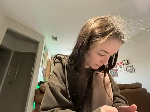 ash10alex online show from April 22, 4:36 pm