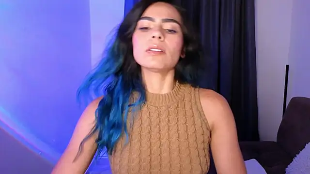 sexxylady11  online show from April 13, 11:09 pm