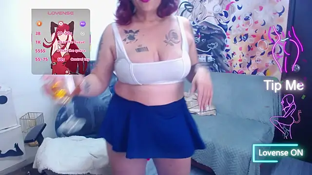 Snapshot of lilu_69 chatting on July 10, 4:01 am lilu 69 online show from July 10, 4:01 am