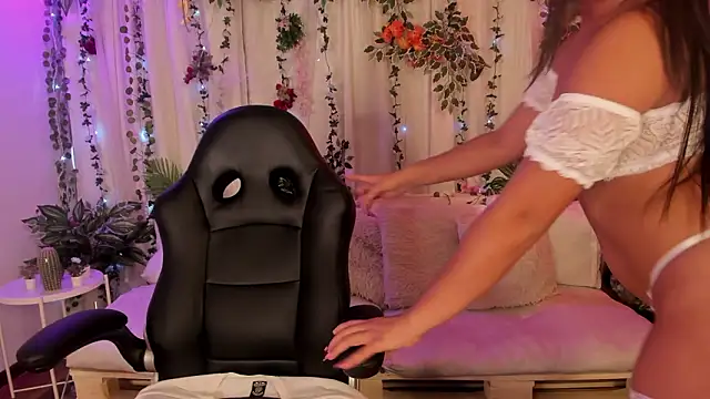 cata desire online show from February 27, 8:41 pm