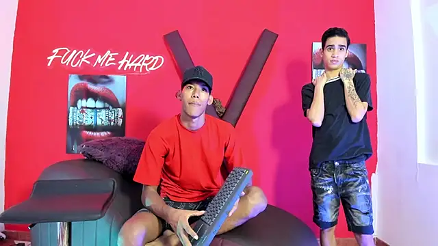 GREEN BOYS online show from February 25, 7:19 am