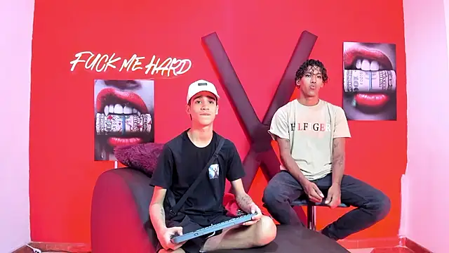 GREEN BOYS online show from February 15, 7:31 am