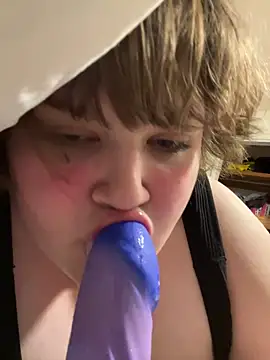 plushietoy online show from February 20, 11:06 pm