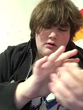 plushietoy online show from February 28, 4:17 pm