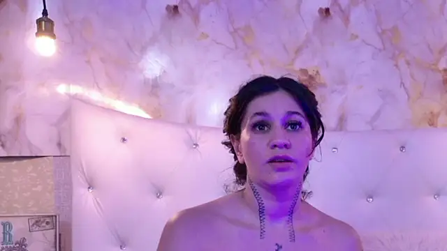 ABBYANDYILIRA online show from April 8, 10:22 pm