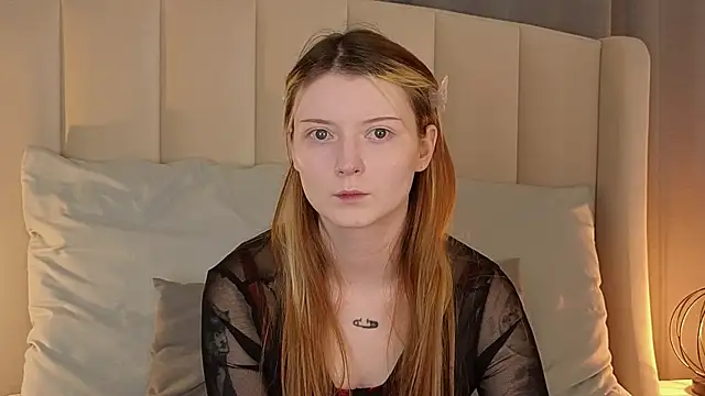 AlyssFrost online show from May 1, 2:27 am