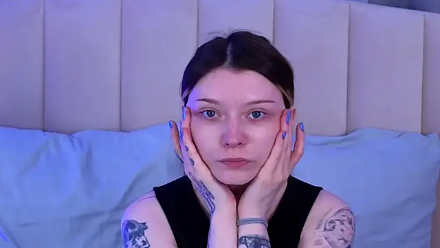AlyssFrost online show from July 26, 2:07 am