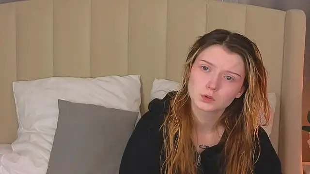 AlyssFrost online show from June 26, 2:39 am