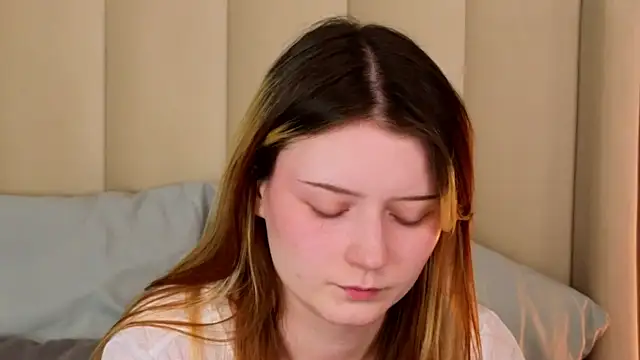 AlyssFrost online show from July 7, 3:09 am