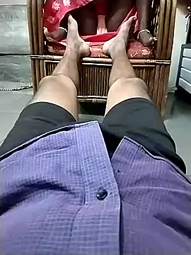 Your couple 01 online show from March 16, 2:53 pm