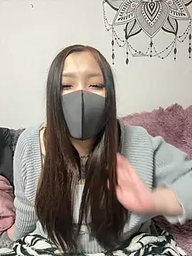 ran cha  online show from February 22, 4:30 pm