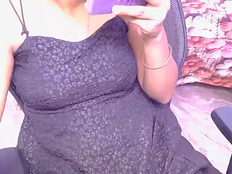 Snapshot of its-taniya chatting on July 16, 4:31 am its-taniya online show from July 16, 4:31 am