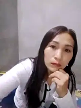 Snapshot of Thobaby112 chatting on February 17, 1:19 pm Thobaby112 online show from February 17, 1:19 pm