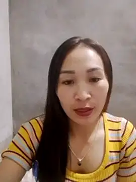 Snapshot of Thobaby112 chatting on February 20, 10:50 am Thobaby112 online show from February 20, 10:50 am