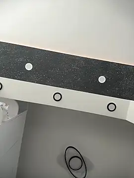 Snapshot of MonChery chatting on February 18, 9:28 am MonChery online show from February 18, 9:28 am