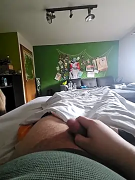 Gris-shadow online show from February 18, 8:44 am