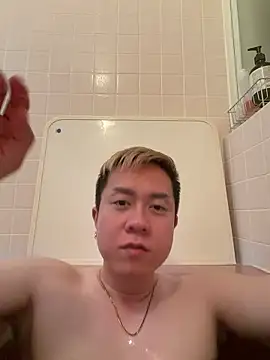 Snapshot of taiki2026 chatting on May 8, 9:46 am taiki2026 online show from May 8, 9:46 am