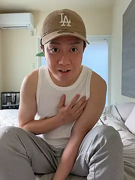 Snapshot of taiki2026 chatting on February 17, 12:19 am taiki2026 online show from February 17, 12:19 am