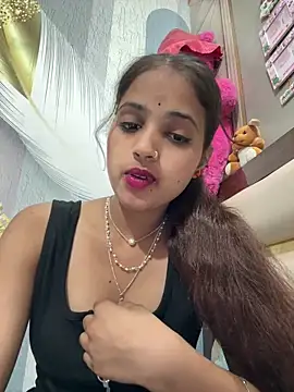 samayra1144 online show from April 3, 8:04 pm