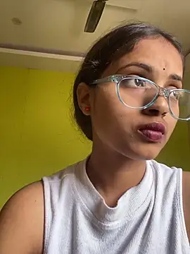 samayra1144 online show from May 12, 4:53 am