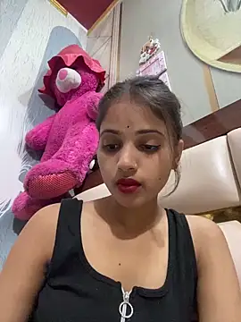 samayra1144 online show from May 14, 11:29 am