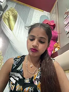 samayra1144 online show from April 5, 9:16 am