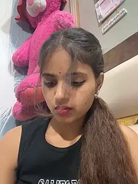 samayra1144 online show from June 1, 7:02 pm