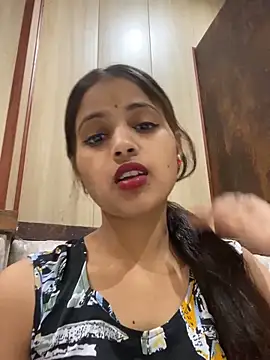 samayra1144 online show from May 24, 7:41 am