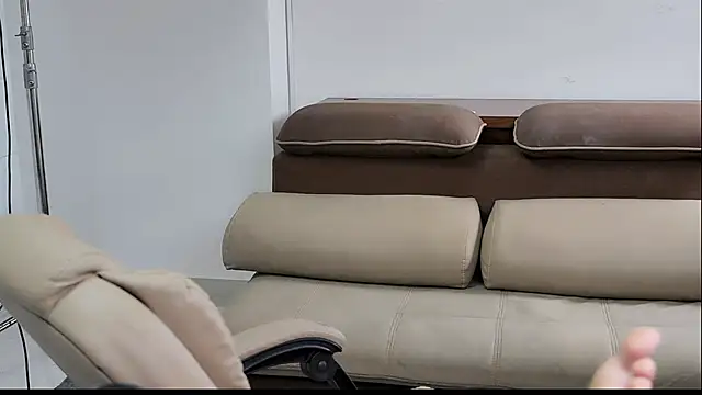 Pitien 2k7 online show from March 19, 5:46 pm