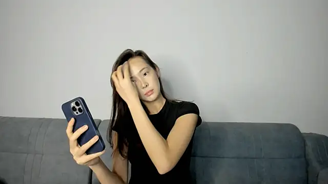 lilly sweeet online show from February 21, 3:52 am