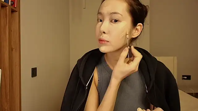 lilly sweeet online show from February 28, 3:06 am