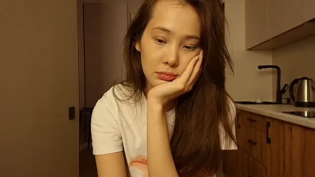 lilly sweeet online show from March 19, 11:49 pm