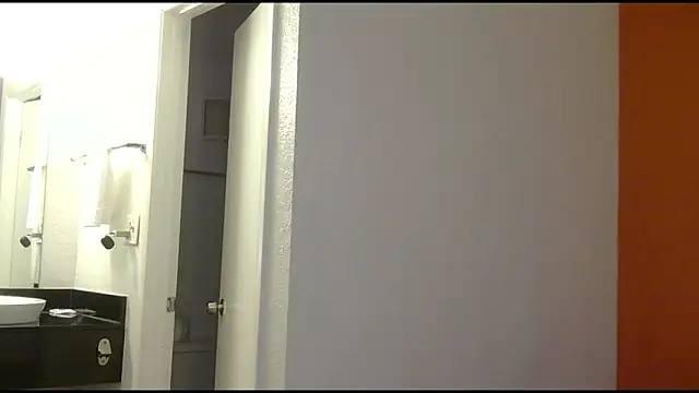 RoseColoredGlasses online show from March 21, 6:58 am