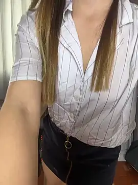 CelesteandBoss  online show from April 19, 9:50 pm