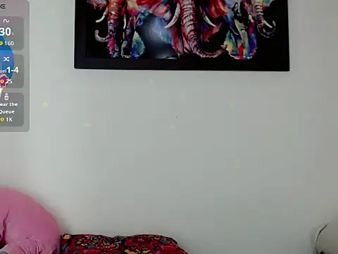 Snapshot of Yara-Atwan- chatting on February 19, 6:38 pm Yara-Atwan- online show from February 19, 6:38 pm