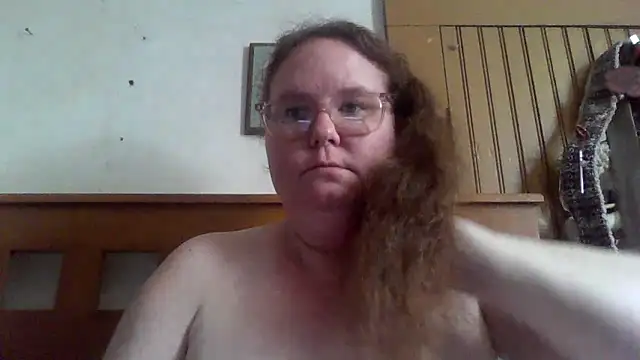 naughty queen1 online show from May 7, 7:06 pm