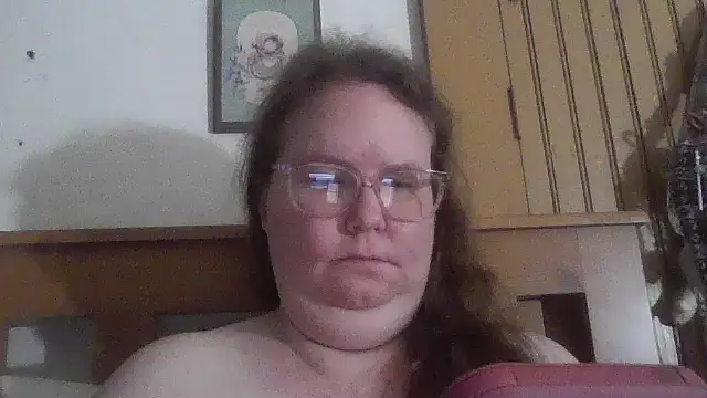 naughty queen1 online show from April 28, 11:14 am