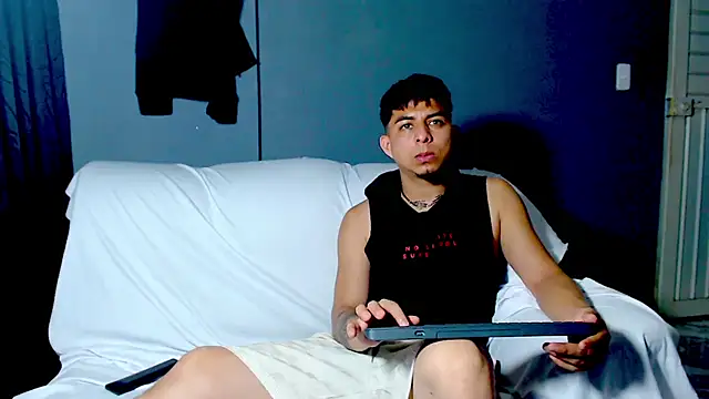 polloCol4U online show from March 12, 12:27 am