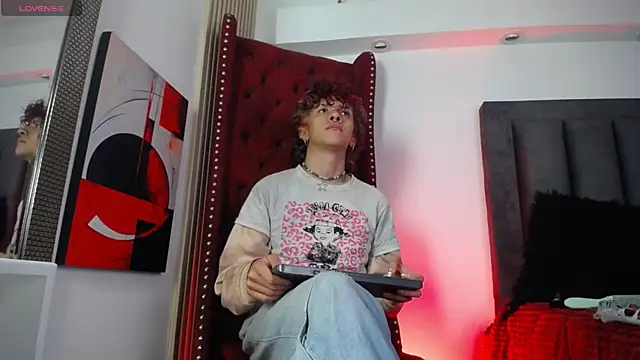 Cain Dantalion online show from April 9, 3:30 am