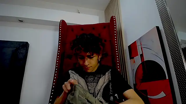 Cain Dantalion online show from April 13, 4:27 am