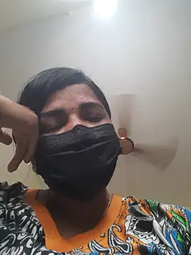 Tamil Luckly girl online show from April 7, 4:25 am