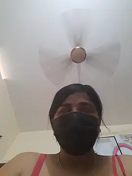 Tamil Luckly girl online show from April 4, 9:27 am