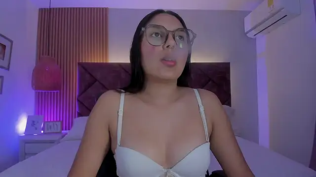 Miss Lexy  online show from April 21, 8:04 pm