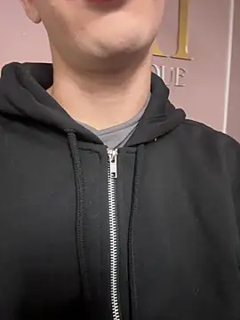 PerlaRogerss  online show from March 10, 10:41 am