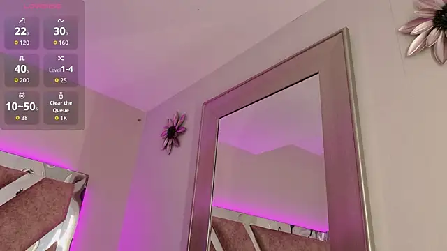 PerlaRogerss  online show from April 15, 11:49 am