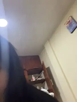 Yirleyll online show from March 2, 1:06 am