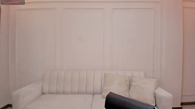 ArianaBellX online show from March 24, 2:22 am