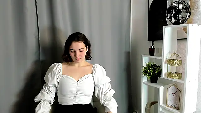 ShalaBethay online show from February 16, 6:28 pm